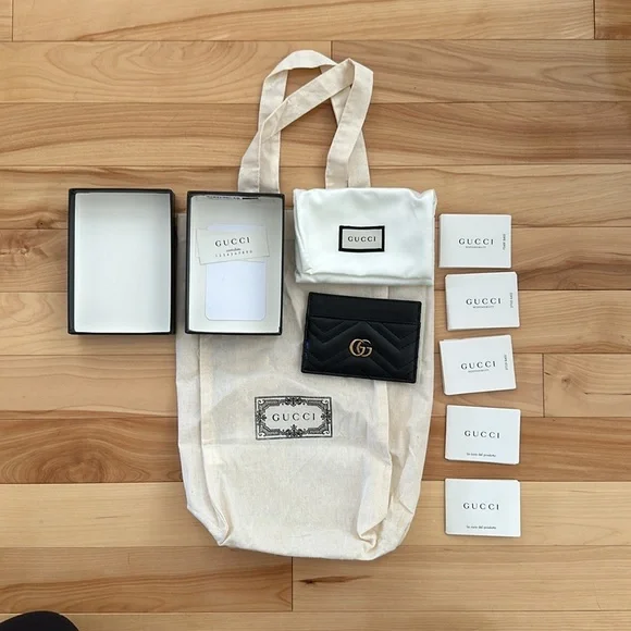 Gucci GG Marmont Card Case - Picture 6 of 12